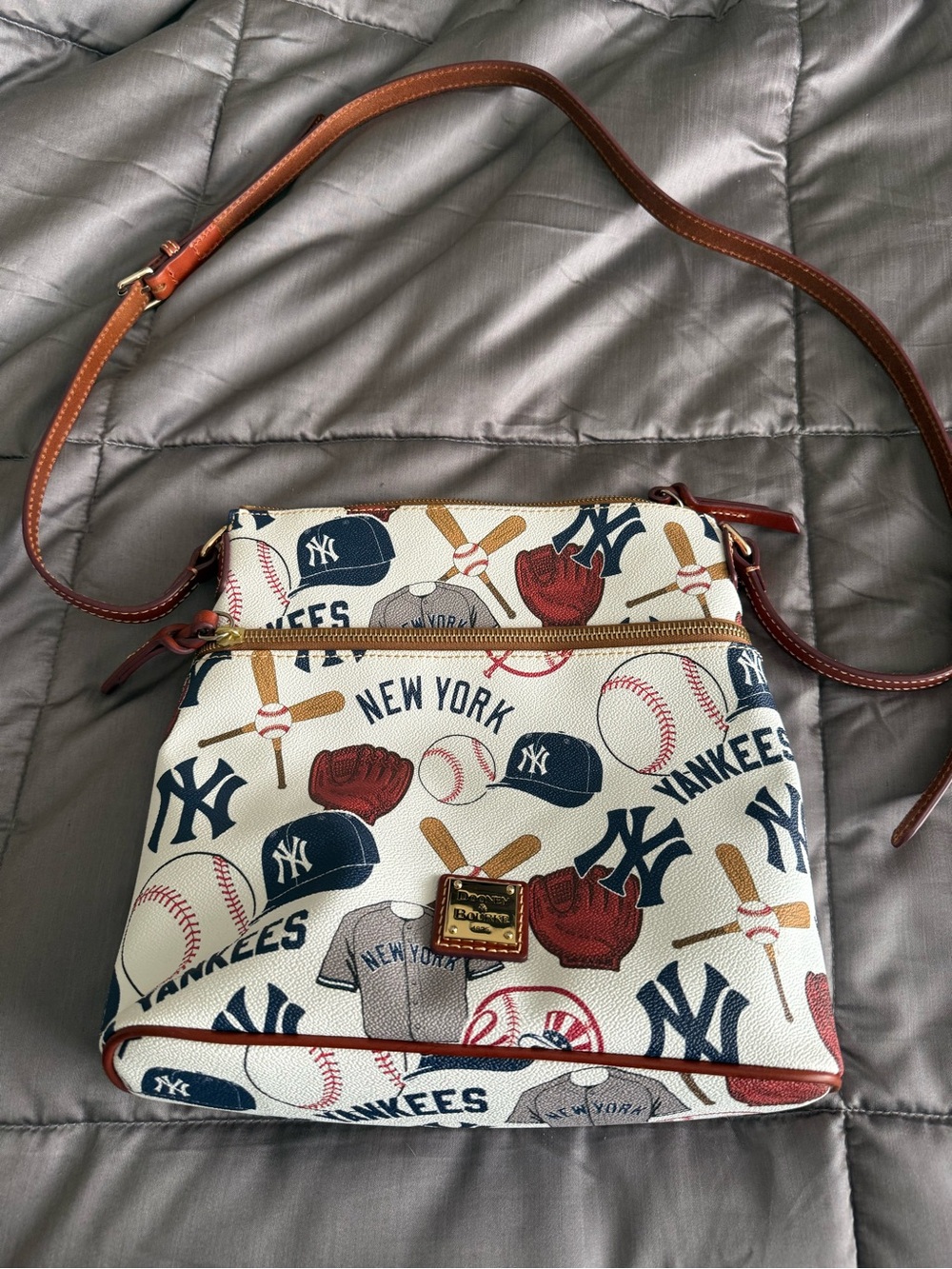 Dooney & Bourke Cream New York Yankees Print Crossbody with Brown Strap